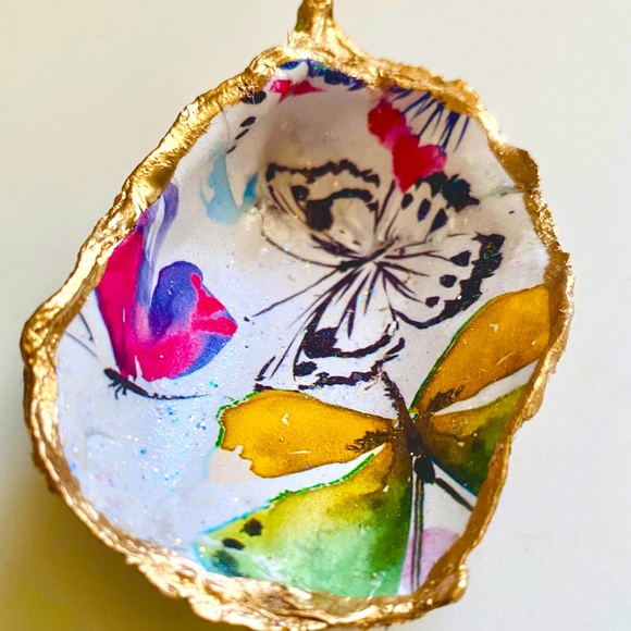 RAINBOW DECOUPAGE BUTTERFLY RING DISH TRAY - Picture 3 of 6